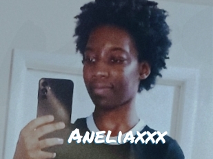 Aneliaxxx