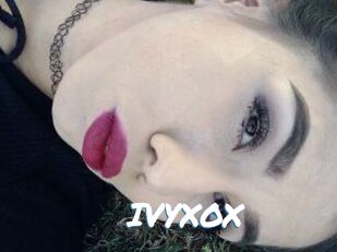 IVY_XOX