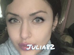 Julia82