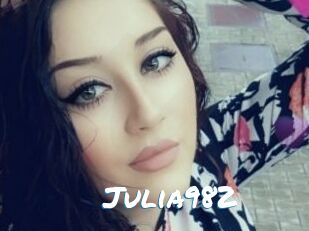 Julia982