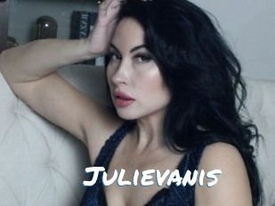 Julievanis