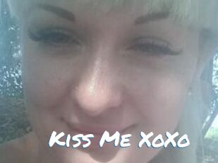 Kiss_Me_XoXo