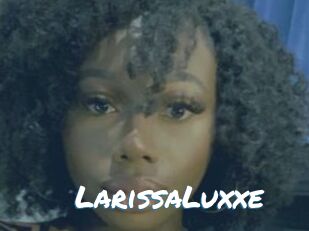 LarissaLuxxe