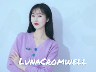 LunaCromwell