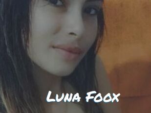 Luna_Foox