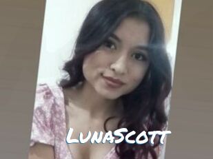 Luna_Scott