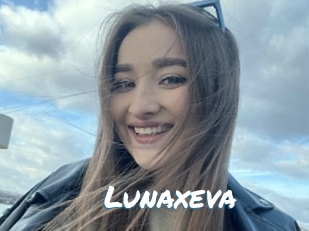 Lunaxeva