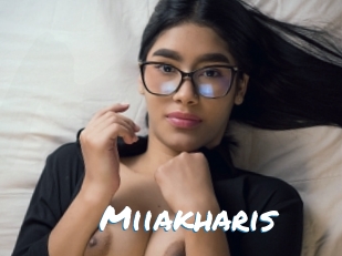 Miiakharis