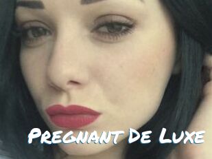 Pregnant_De_Luxe